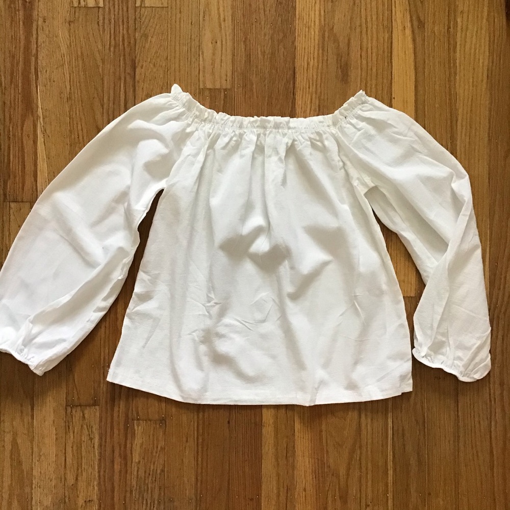 Boutique Peasant Top NWT